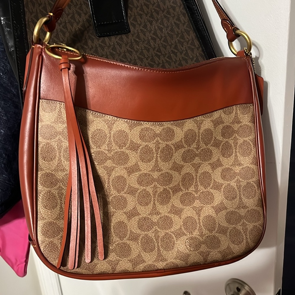 Coach Crossbody - Picture 4 of 7